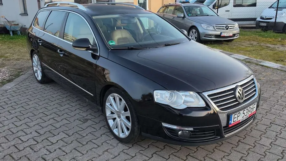 VOLKSWAGEN Passat -