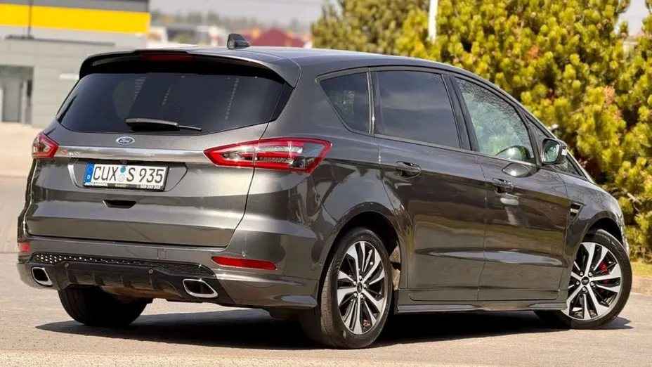 FORD S-MAX -