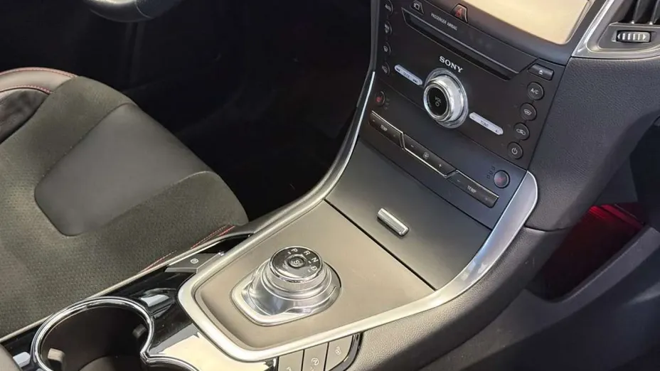 FORD S-MAX -