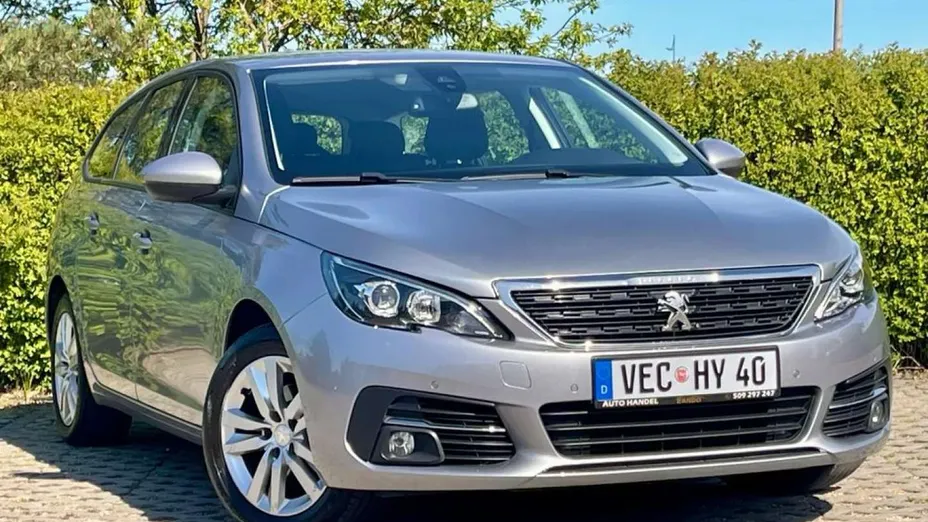 PEUGEOT 308 -