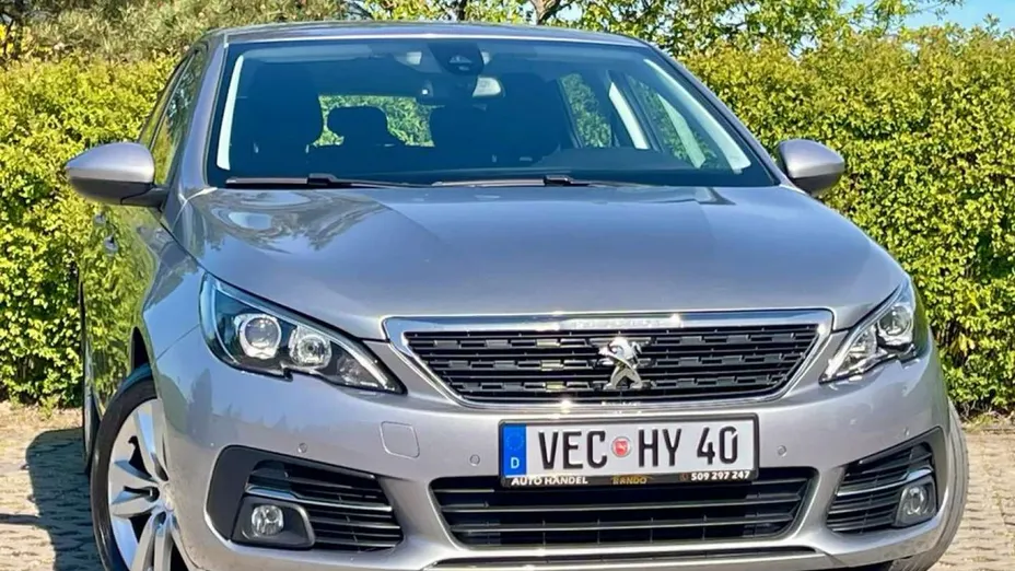 PEUGEOT 308 -