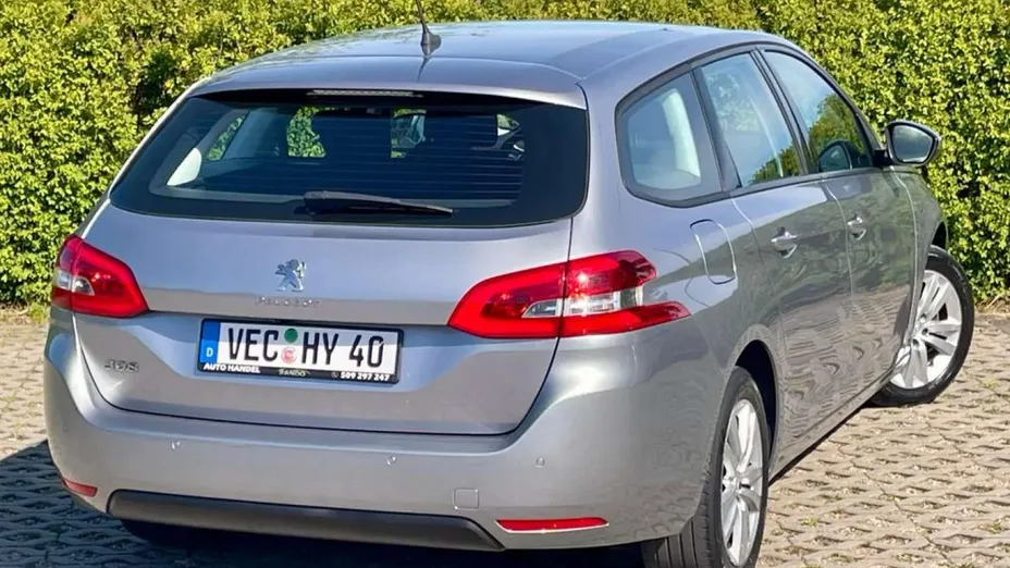 PEUGEOT 308 -