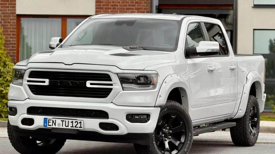 RAM 1500 -