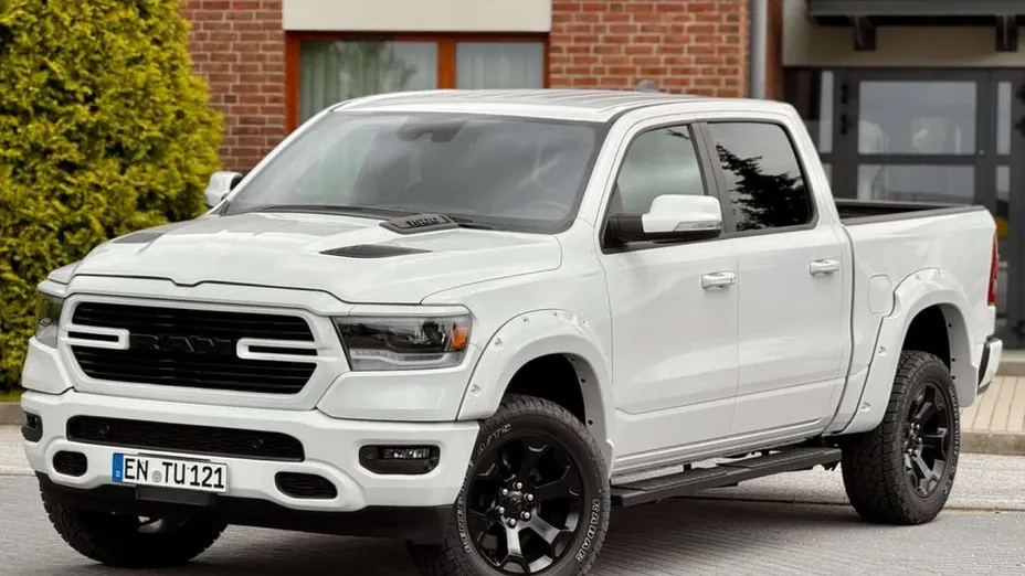 RAM 1500 -