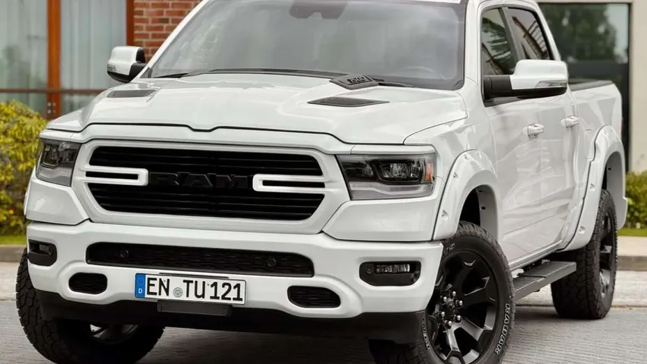 RAM 1500 -