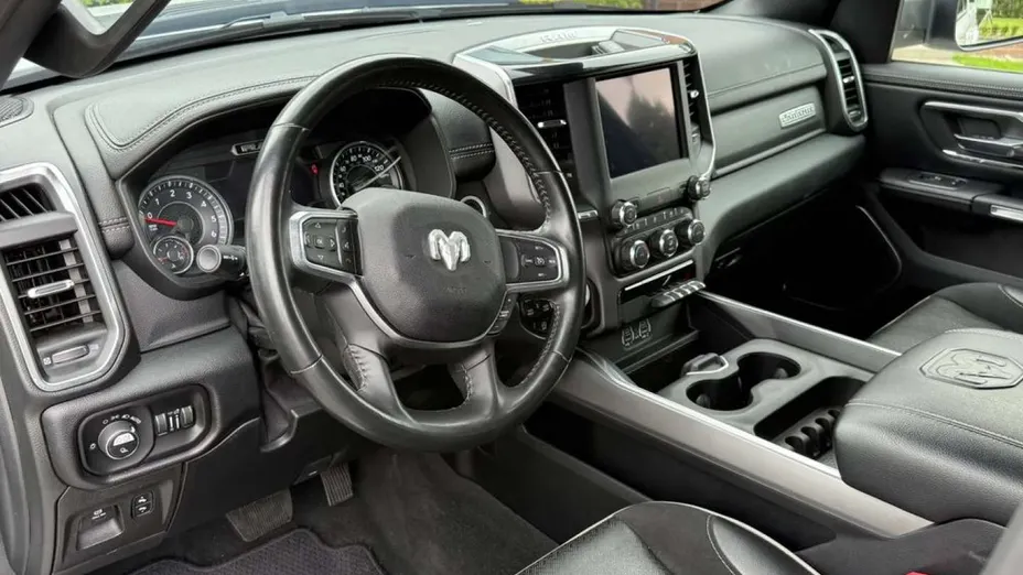 RAM 1500 -