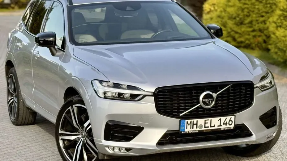 VOLVO XC60 -