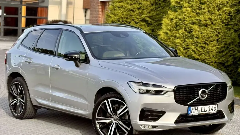 VOLVO XC60 -