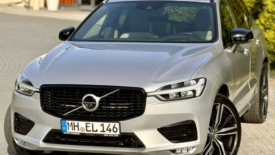 VOLVO XC60 -