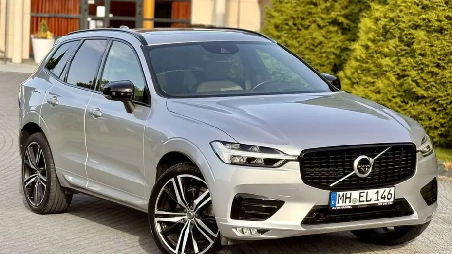 VOLVO XC60 -