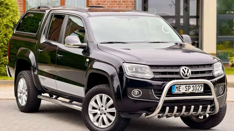 VOLKSWAGEN Amarok -