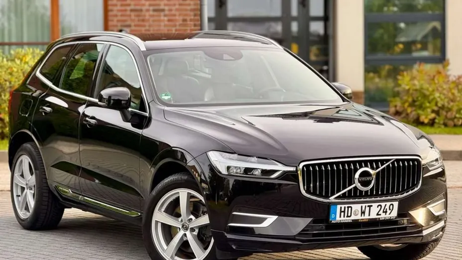 VOLVO XC60 -
