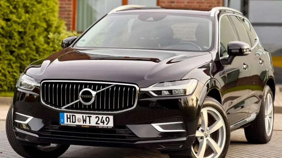 VOLVO XC60 -