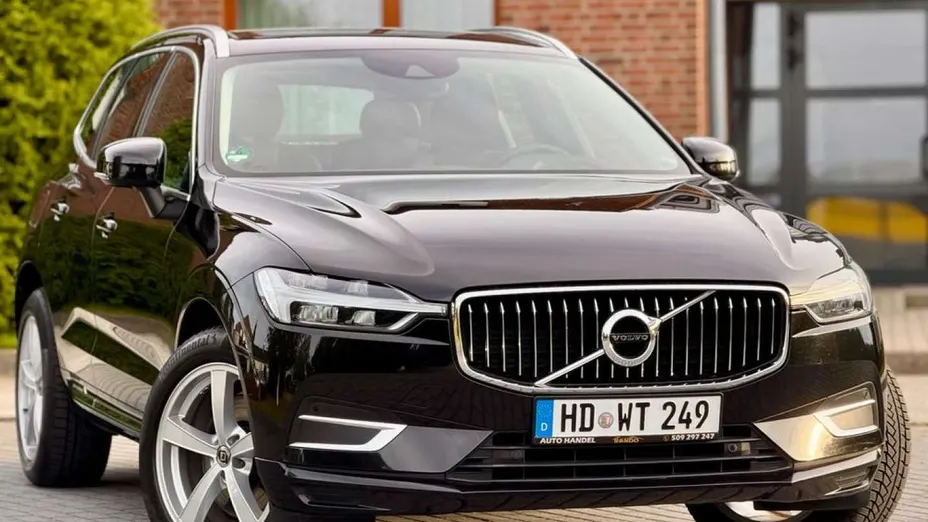 VOLVO XC60 -