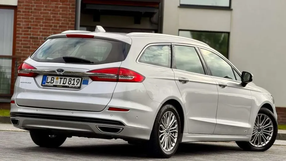 FORD Mondeo -