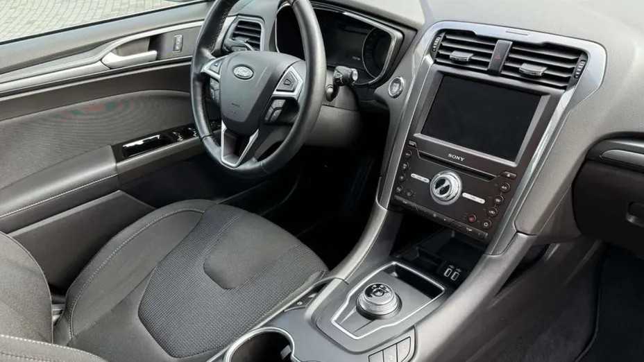 FORD Mondeo -