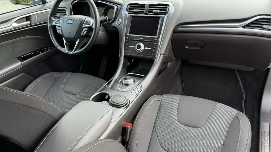 FORD Mondeo -