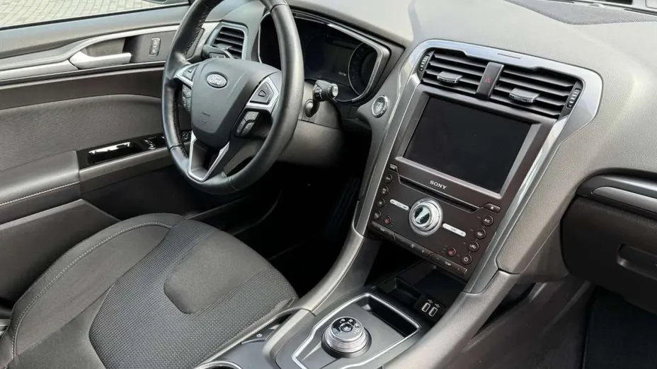 FORD Mondeo -