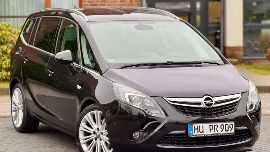 OPEL Zafira -