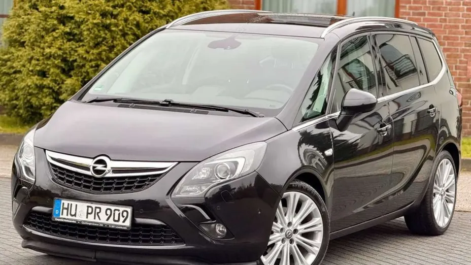 OPEL Zafira -