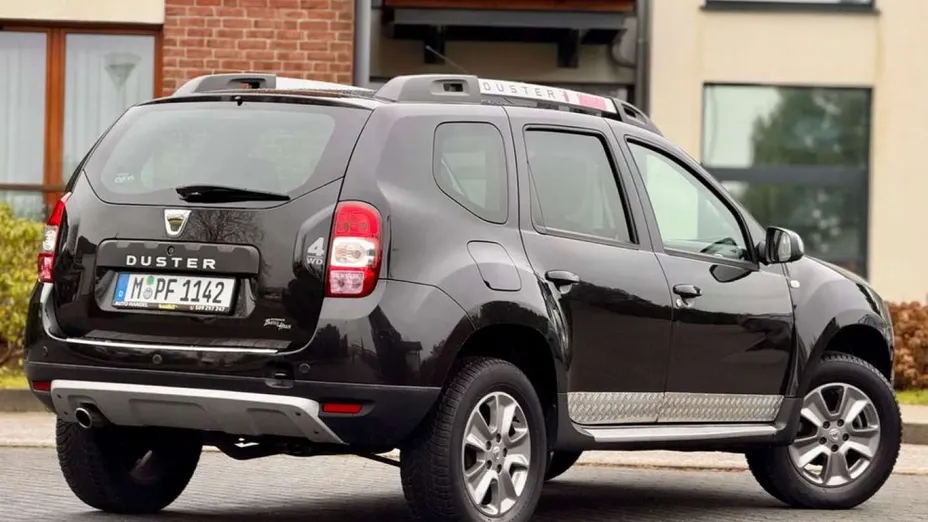 DACIA Duster -