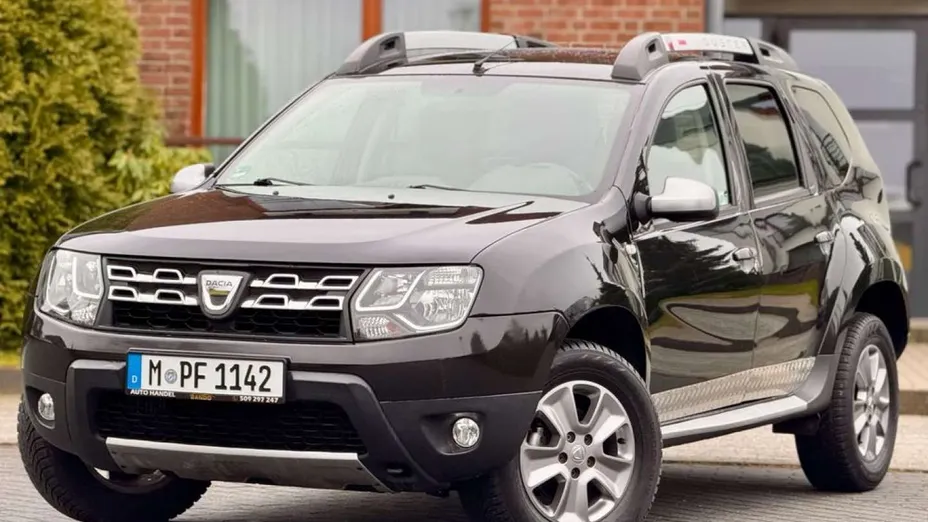 DACIA Duster -