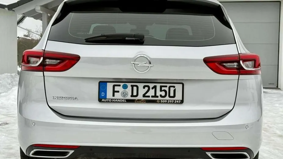 OPEL Insignia -