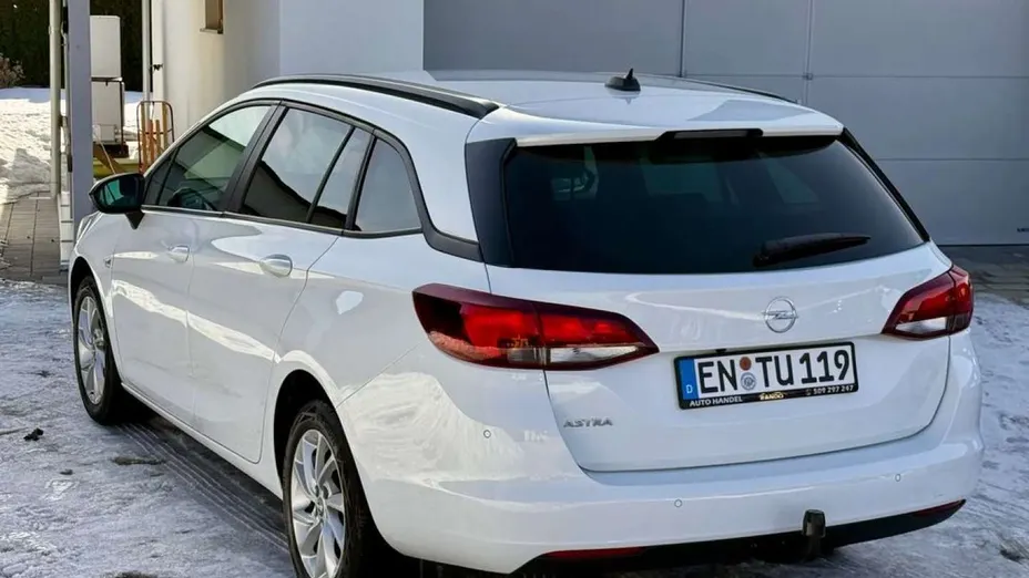 OPEL Astra -