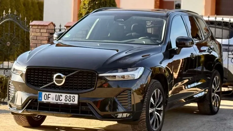 VOLVO XC60 -