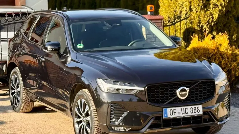 VOLVO XC60 -