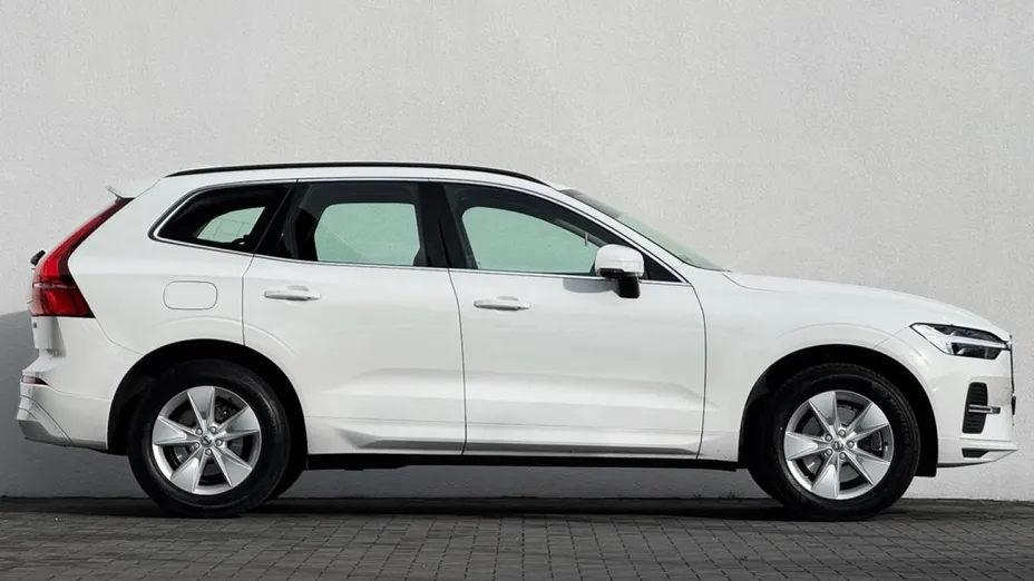 VOLVO XC60 -