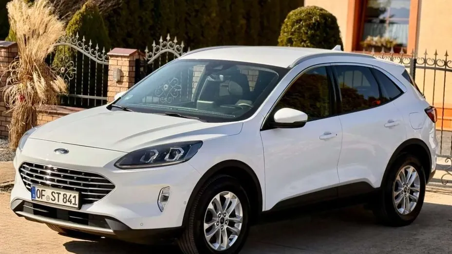 FORD Kuga -