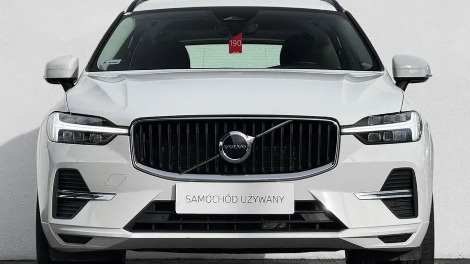 VOLVO XC60 -