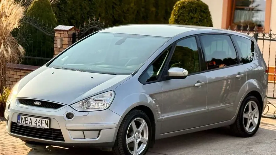 FORD S-MAX -