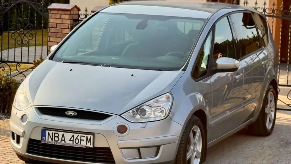FORD S-MAX -
