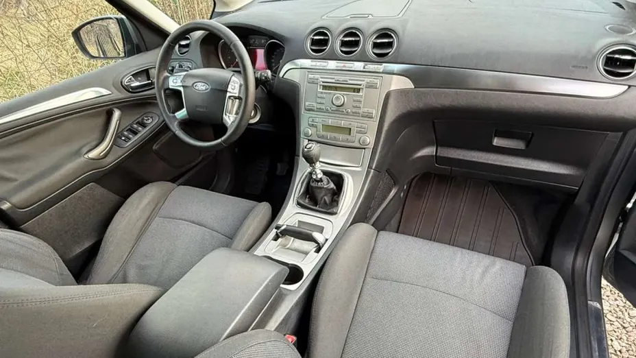 FORD S-MAX -