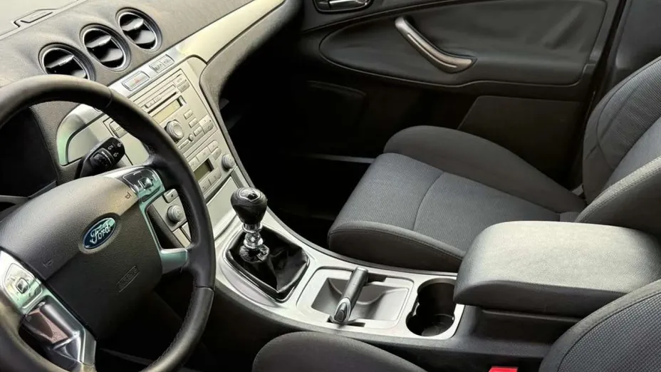 FORD S-MAX -