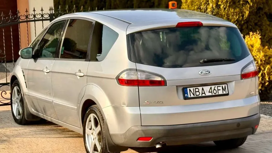FORD S-MAX -