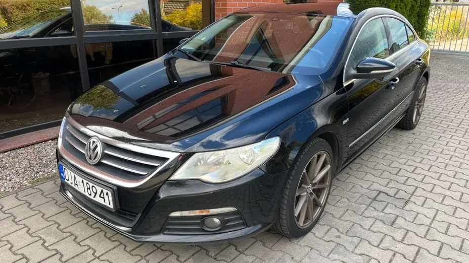 VOLKSWAGEN Passat CC -