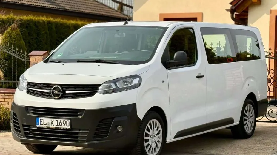 OPEL Vivaro -