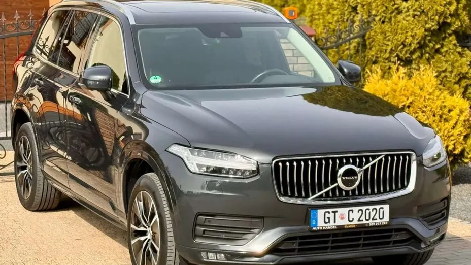 VOLVO XC90 -