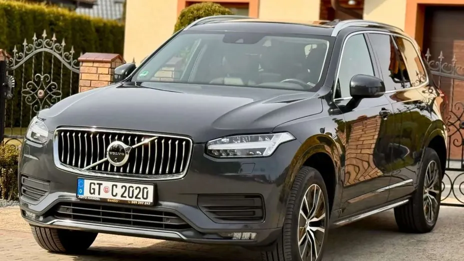 VOLVO XC90 -