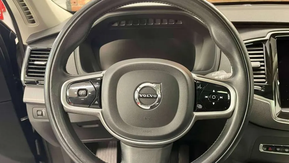 VOLVO XC90 -