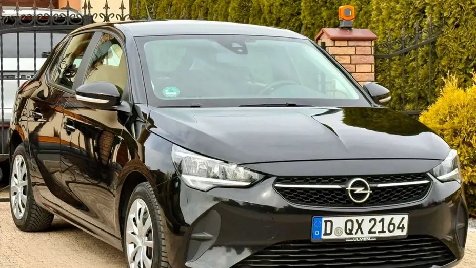 OPEL Corsa -