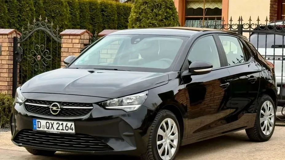 OPEL Corsa -