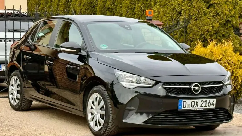 OPEL Corsa -