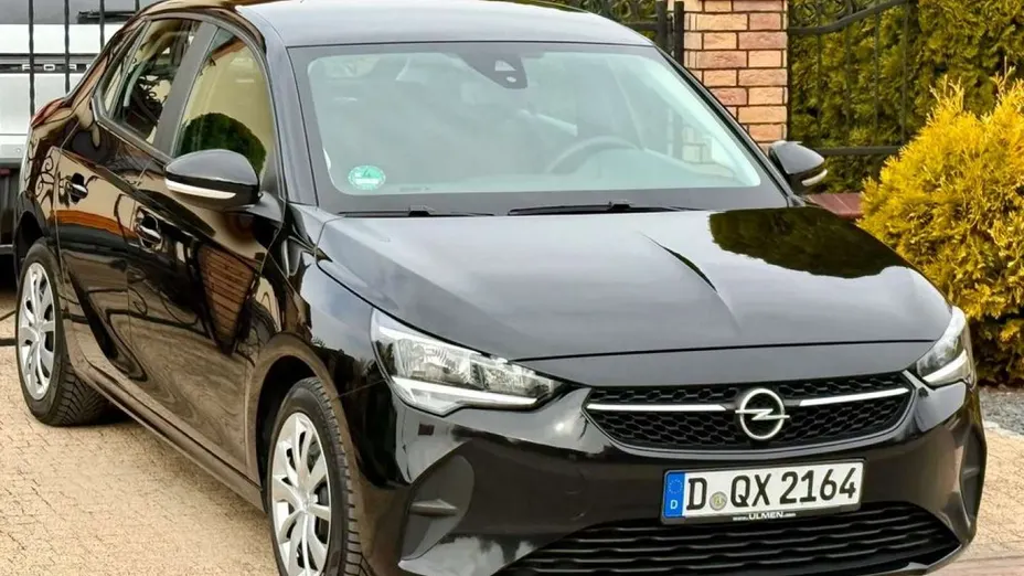 OPEL Corsa -