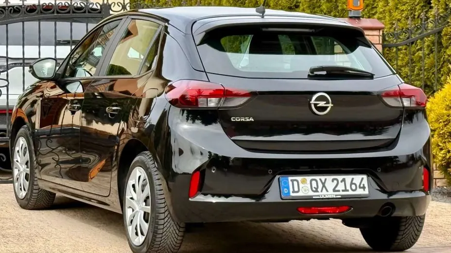 OPEL Corsa -