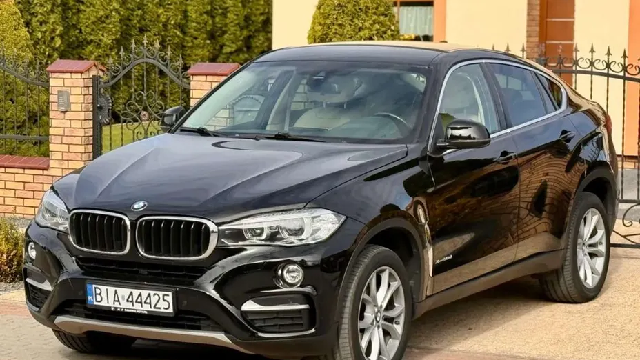 BMW X6 -