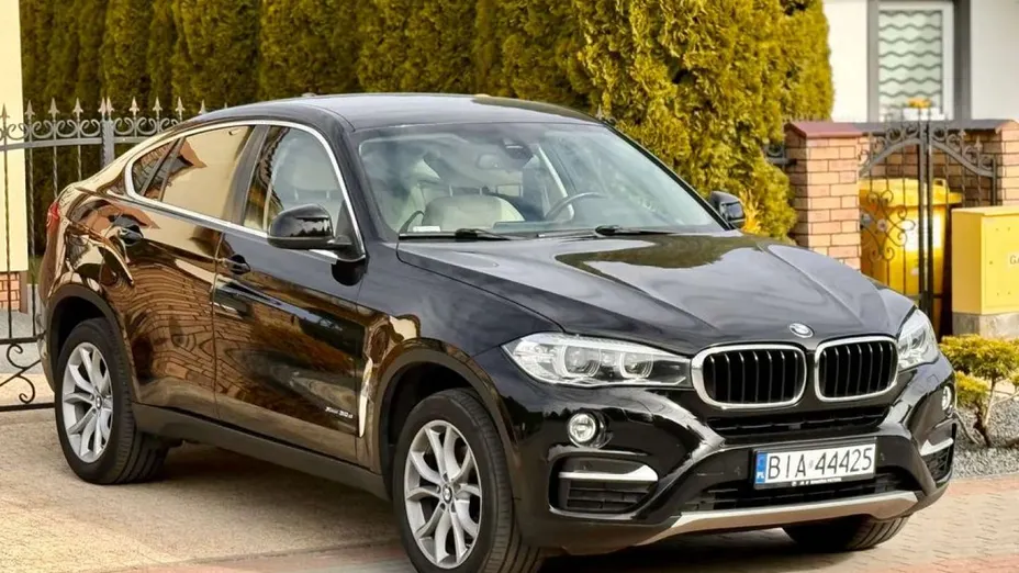 BMW X6 -